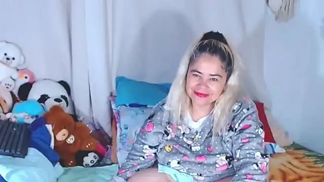 estrellita fugaz16x online show from October 1, 4:28 am