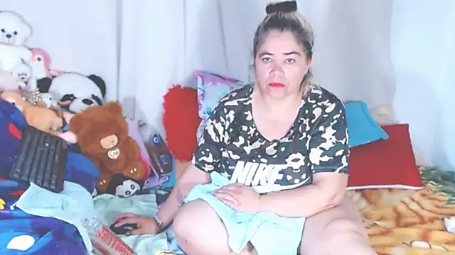 estrellita fugaz16x online show from September 14, 4:24 am