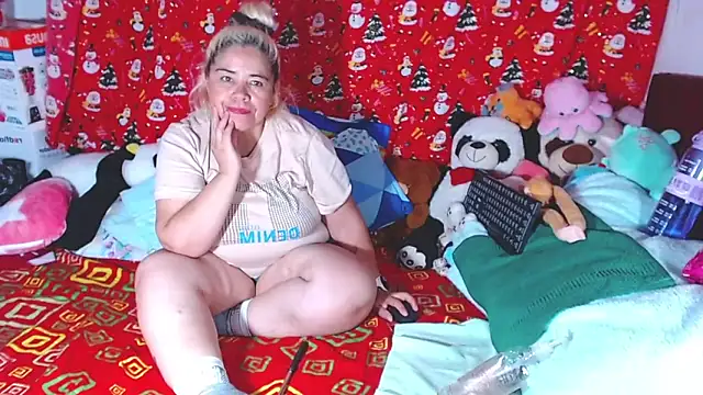 estrellita fugaz16x online show from April 24, 12:12 am