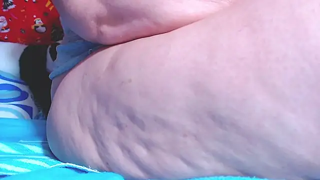 estrellita fugaz16x online show from March 28, 4:19 pm