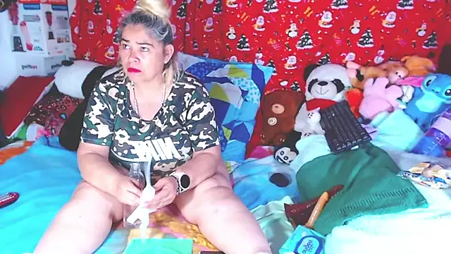 estrellita fugaz16x online show from March 7, 4:19 am