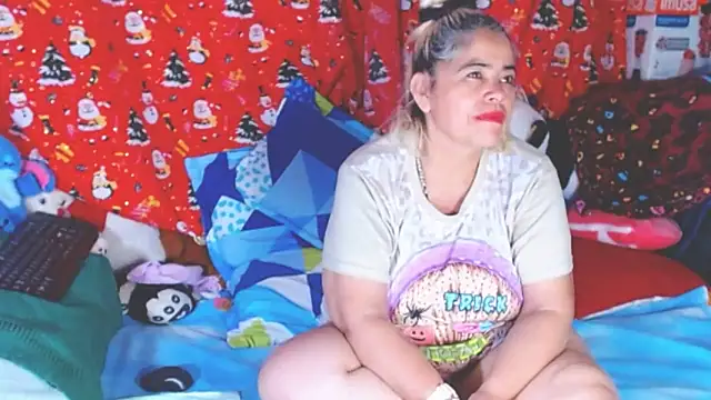 estrellita fugaz16x online show from February 13, 1:16 am