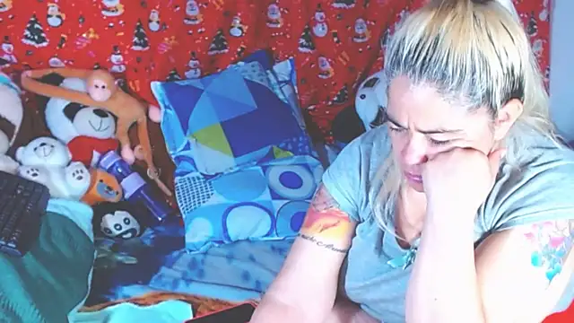 estrellita fugaz16x online show from January 10, 12:06 am