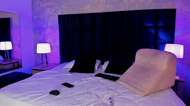 Maddysex  online show from February 22, 5:57 pm