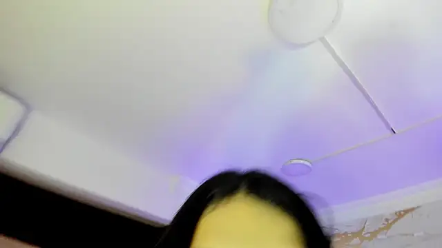 Snapshot of Maddysex_ chatting on June 15, 11:32 am Maddysex online show from June 15, 11:32 am