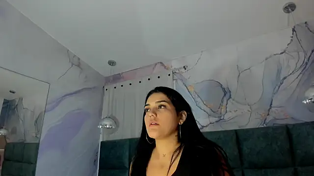 Snapshot of Maddysex_ chatting on May 16, 10:36 am Maddysex online show from May 16, 10:36 am