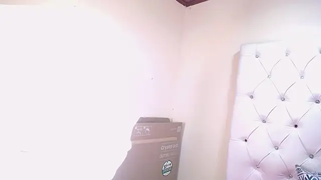 Ana Girl Nasty online show from February 6, 4:58 pm