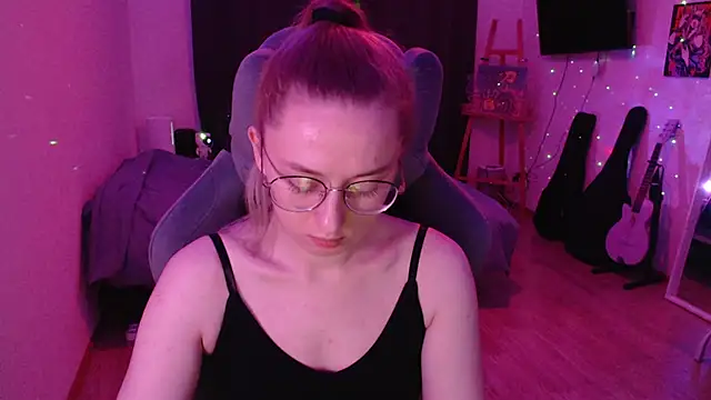 Snapshot of AnabelFrel chatting on January 26, 12:47 am AnabelFrel online show from January 26, 12:47 am