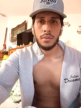 Snapshot of sexcampene chatting on December 16, 7:23 am sexcampene online show from December 16, 7:23 am