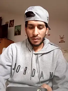 Snapshot of sexcampene chatting on December 1, 1:34 pm sexcampene online show from December 1, 1:34 pm