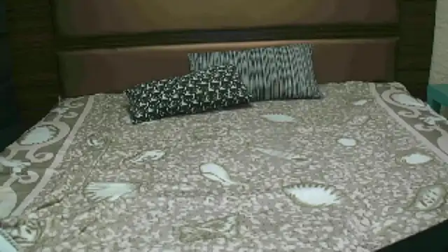 Snapshot of LucyBlondy chatting on January 29, 1:16 am LucyBlondy online show from January 29, 1:16 am