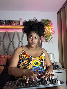 Snapshot of africa_xxx chatting on February 26, 5:03 am africa xxx online show from February 26, 5:03 am