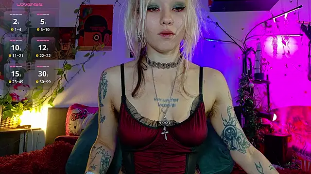 olivecum online show from March 30, 9:00 am