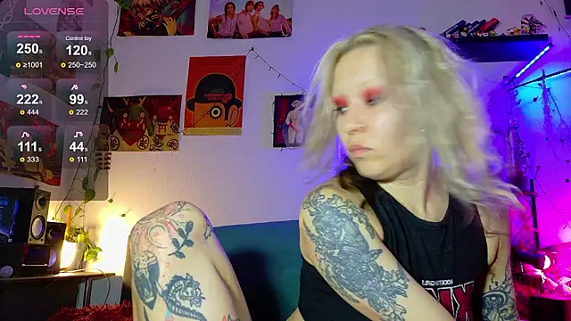 olivecum online show from March 3, 1:29 pm