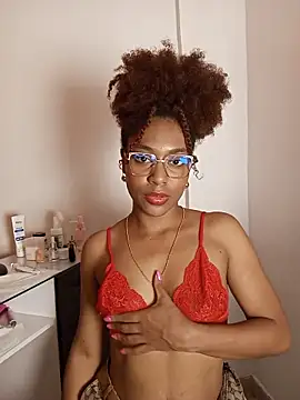 thaimy  online show from March 11, 2:38 am