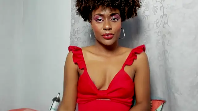 thaimy  online show from November 4, 2:04 am