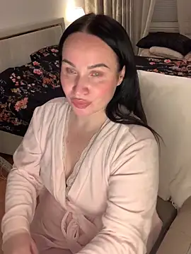 Snapshot of YourDream555 chatting on October 24, 6:51 pm YourDream555 online show from October 24, 6:51 pm