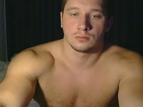 LionEdwin online show from November 26, 7:19 am