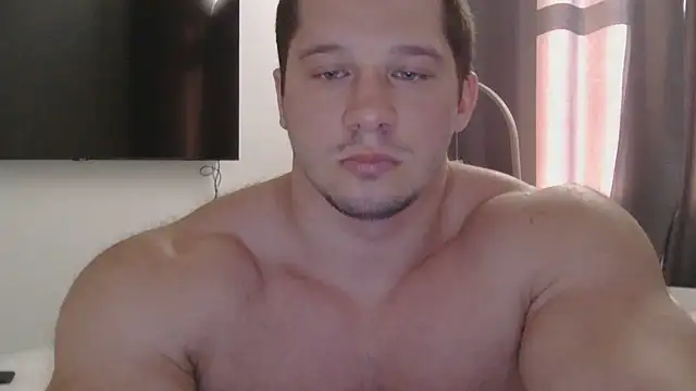LionEdwin online show from May 24, 6:46 am