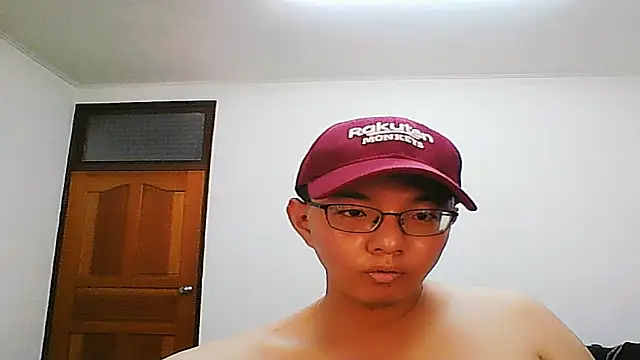 poter77112 online show from April 5, 4:02 pm