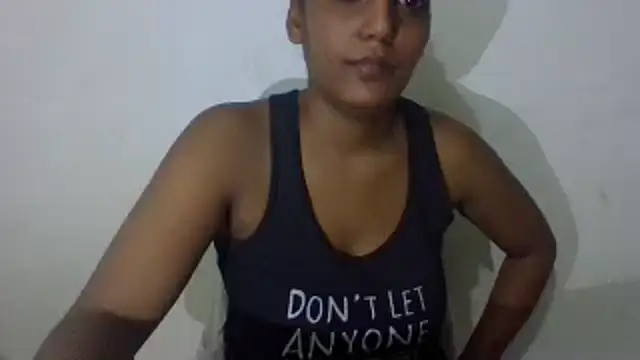 Snapshot of IndianvixxenX chatting on February 25, 9:04 pm IndianvixxenX online show from February 25, 9:04 pm