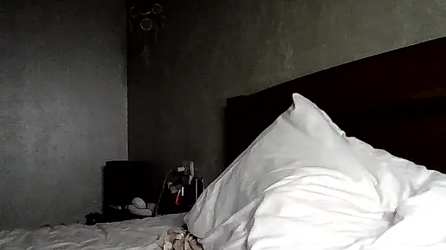 JulianaGold1 online show from January 5, 9:40 pm