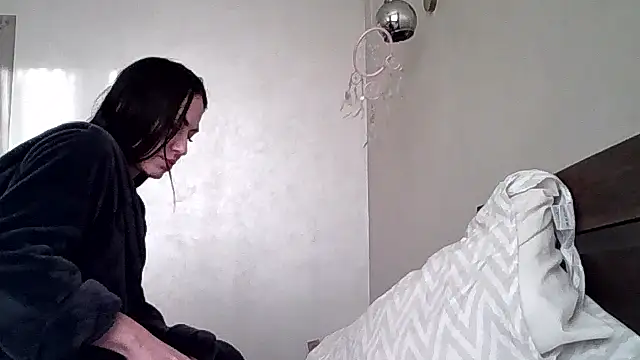 JulianaGold1 online show from March 11, 3:28 pm