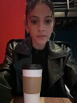 alana15 online show from March 29, 12:12 am