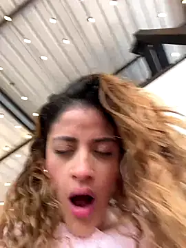 alana15 online show from October 28, 9:36 pm