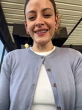 alana15 online show from October 2, 9:18 pm