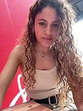 alana15 online show from February 27, 9:36 pm