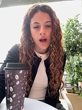 alana15 online show from March 4, 9:11 pm