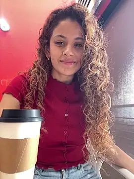 alana15 online show from March 11, 9:31 pm