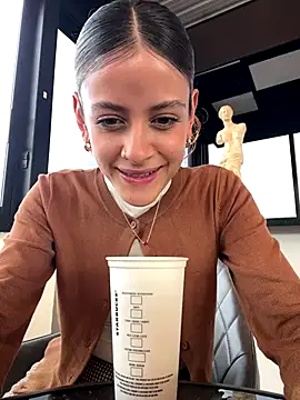 alana15 online show from October 23, 9:35 pm