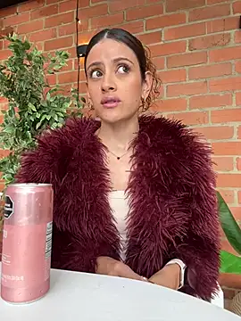 alana15 online show from March 27, 9:49 pm