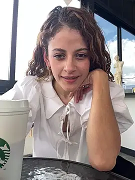 alana15 online show from March 2, 6:35 pm