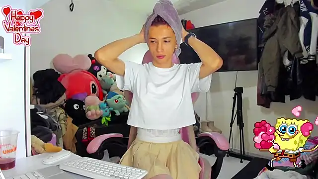 Lawrncesofiets online show from February 21, 6:32 pm