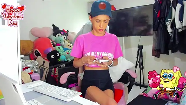 Lawrncesofiets online show from February 19, 6:05 pm