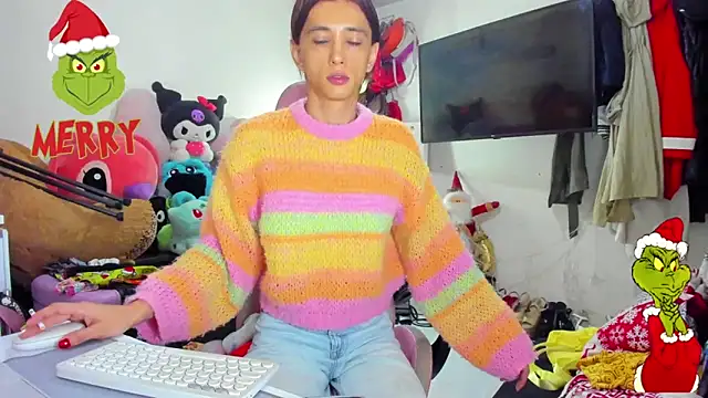 Snapshot of Lawrncesofiets chatting on December 15, 5:30 pm Lawrncesofiets online show from December 15, 5:30 pm