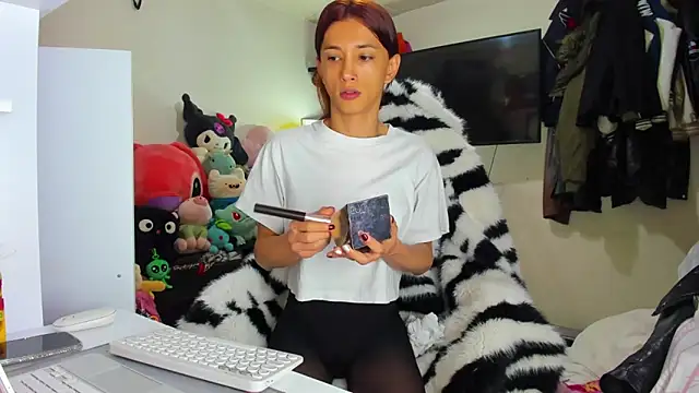 Lawrncesofiets online show from February 24, 8:31 pm