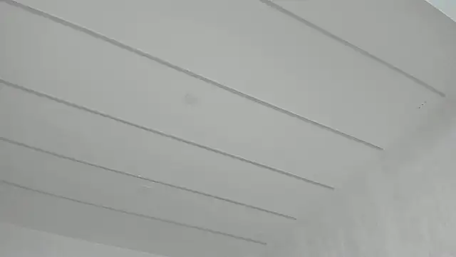 TiffanyHouston  online show from April 11, 5:26 am