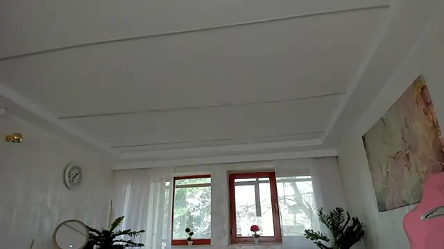 TiffanyHouston  online show from March 11, 7:03 am