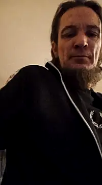 Snapshot of BunnyandClydeDk chatting on March 10, 10:24 pm BunnyandClydeDk online show from March 10, 10:24 pm