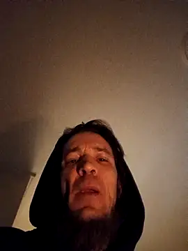 Snapshot of BunnyandClydeDk chatting on March 3, 12:45 am BunnyandClydeDk online show from March 3, 12:45 am