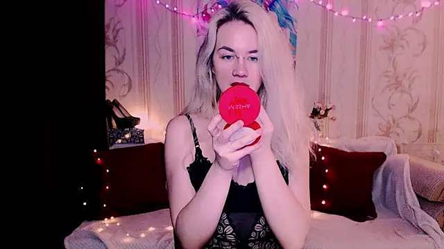 xxxcharismaaa online show from April 5, 12:50 am