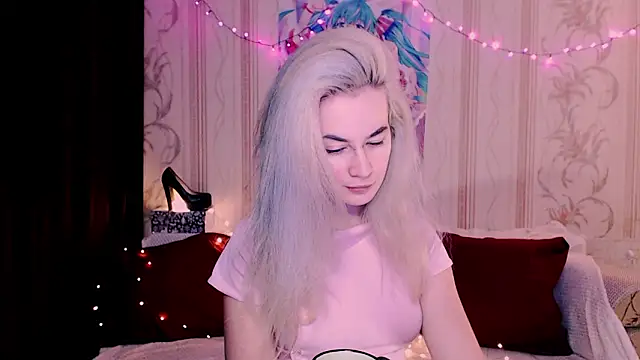 xxxcharismaaa online show from March 6, 11:22 pm