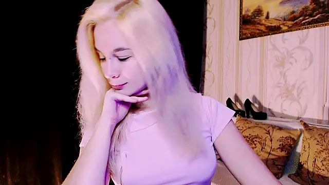 xxxcharismaaa online show from November 14, 6:33 pm