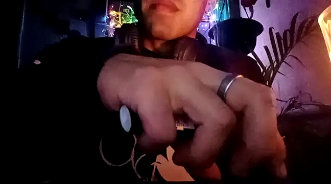 Prettyguy420 online show from December 5, 11:12 am