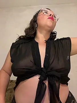 Vivi Kvsh online show from April 11, 5:15 am