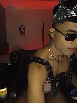 Snapshot of pinedasex777 chatting on November 1, 2:29 am pinedasex777 online show from November 1, 2:29 am